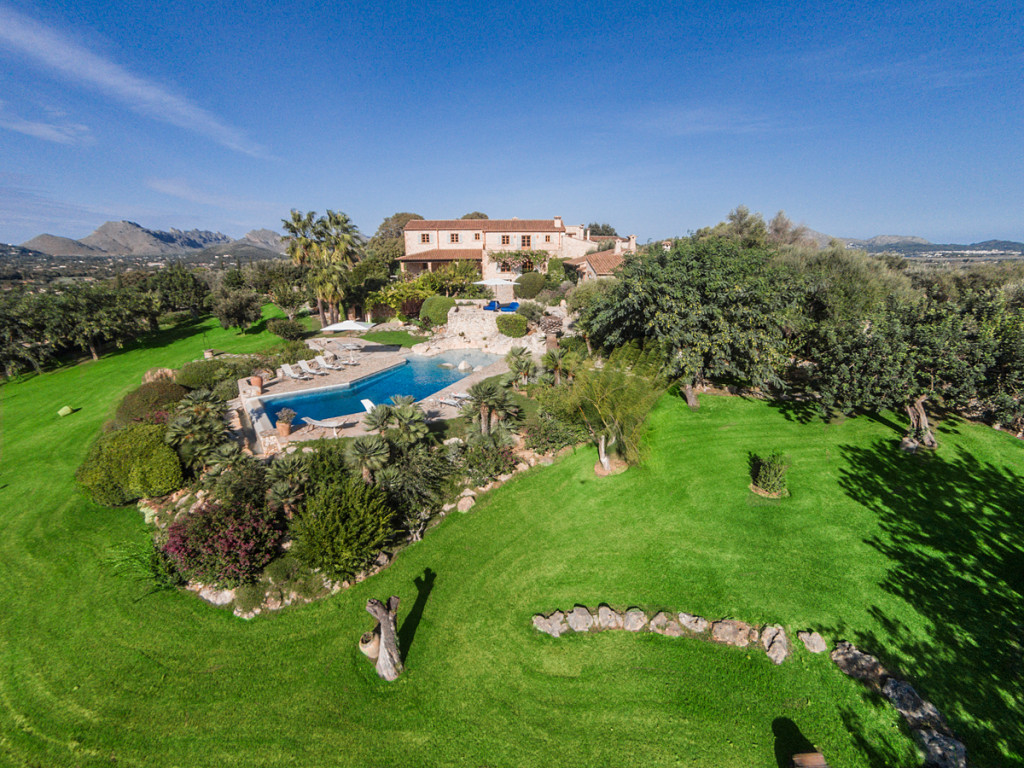 Foto dron chalet