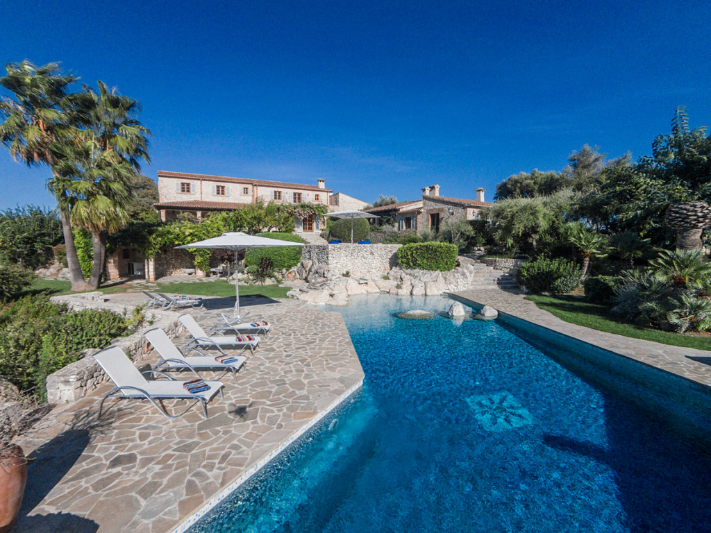 Foto drone piscina